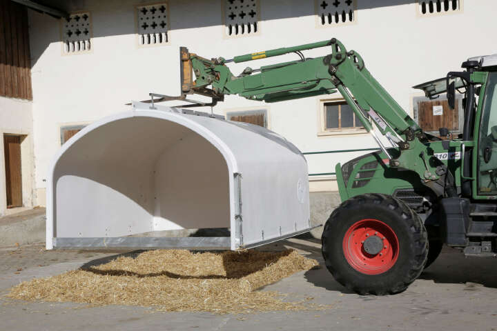 KERBL CalfHouse Premium XXL mit Umzäunung